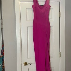 Elegant Pink Sleeveless Dress